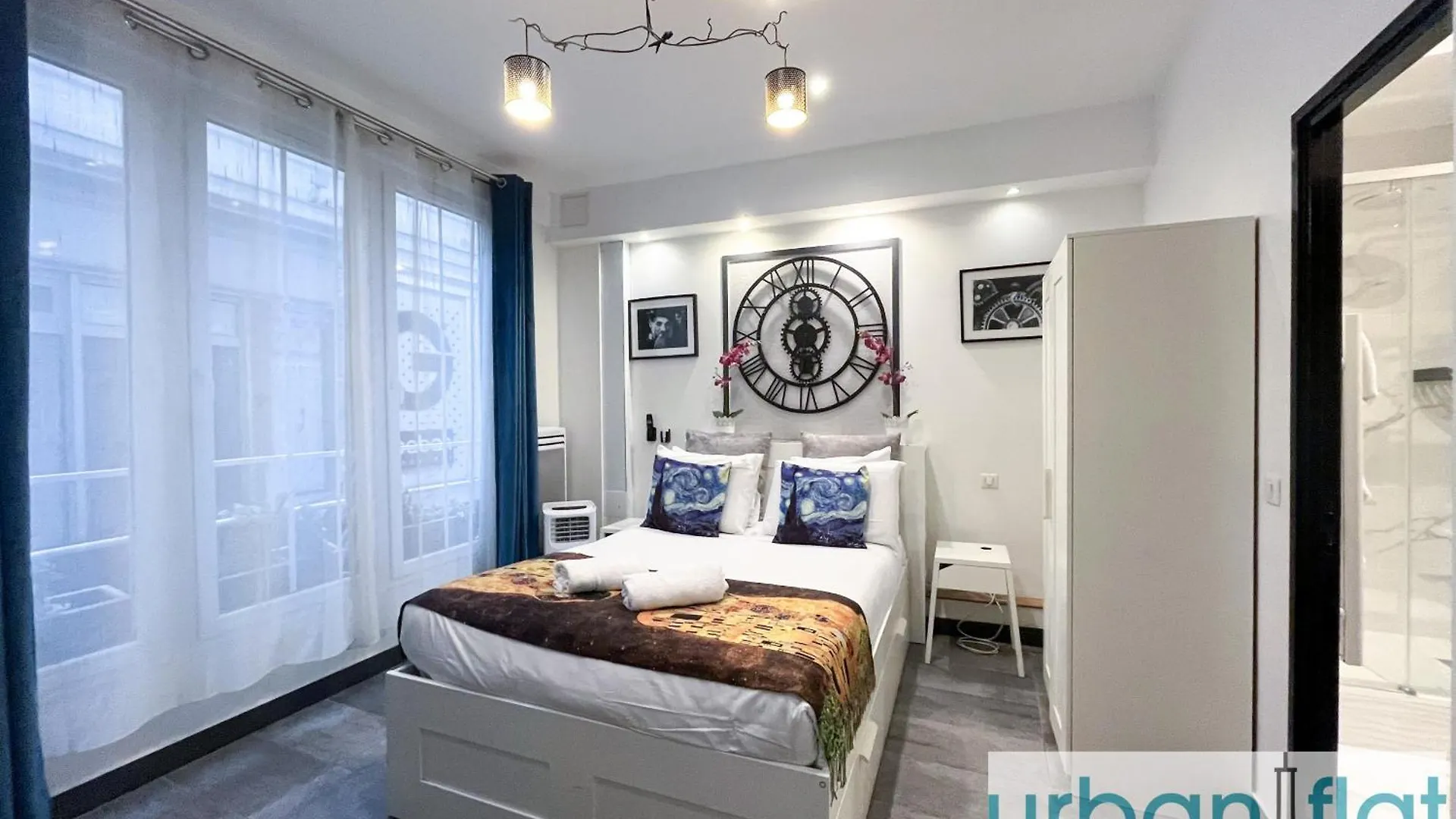 21 Atelier Chaplin Montorgueil 0*, Paris